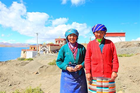 Tuiwa Tibetan Village: World's Highest Village .